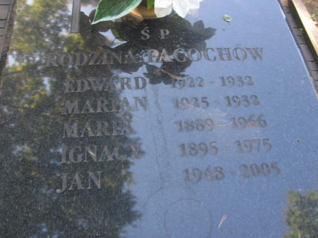 Grób Marianna Pacocha