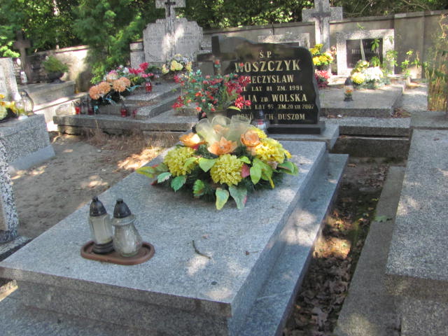 Grób Elżbieta Jasińska