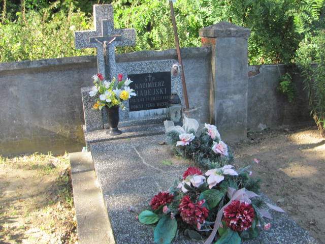 Grób Kazimierz Madejski